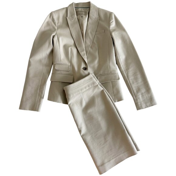 Banana Republic Women’s Suit Set Blazer & Skirt Beige Neutral 6P Petite - Picture 1 of 6